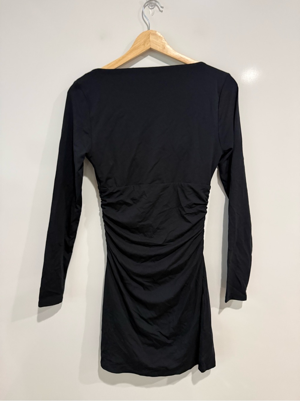 NWT Abercrombie & Fitch Bra Free Plunge Knit Long Sleeve Mini Dress - Picture 7 of 8